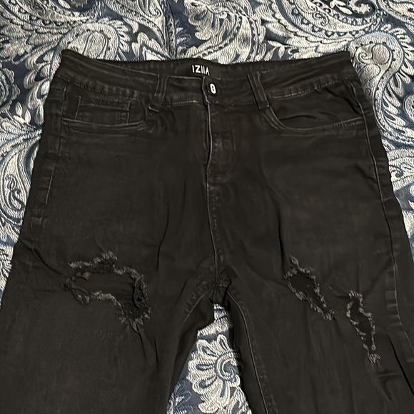 IZIIA Ripped Denim Jeans - Picture 5 of 11
